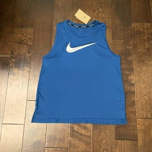 Women’s Nike Dri-FIT Swoosh Running Tank, NWT